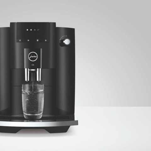 Ekspres do kawy Jura E4 Piano Black (EA)