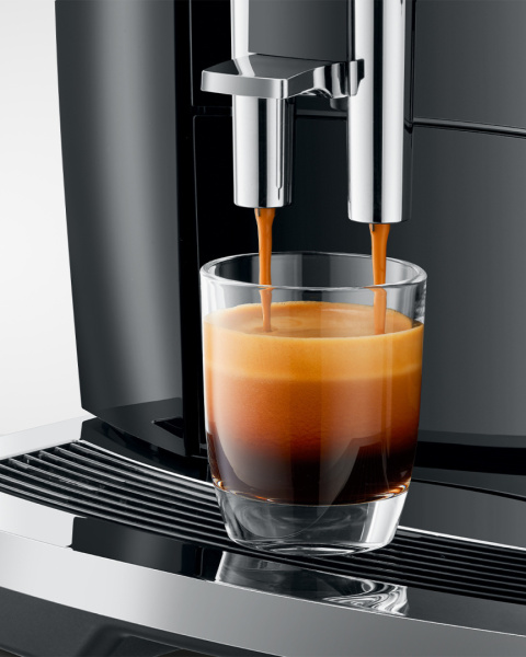 Ekspres do kawy Jura E8 Piano Black (EC)