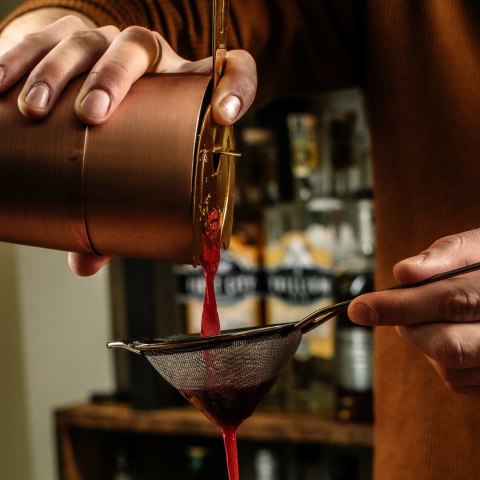 Miarka barmańska Bell z prostą krawędzią, antyczna miedź, BarFly, 25/50ml BarFly Miarka barmańska Bell z prostą krawędzią, antyczna miedź, BarFly, 25/50ml BarFly