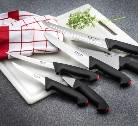 Nóż masarski z ryflowaniem 25 cm na zawieszce PRO TECH